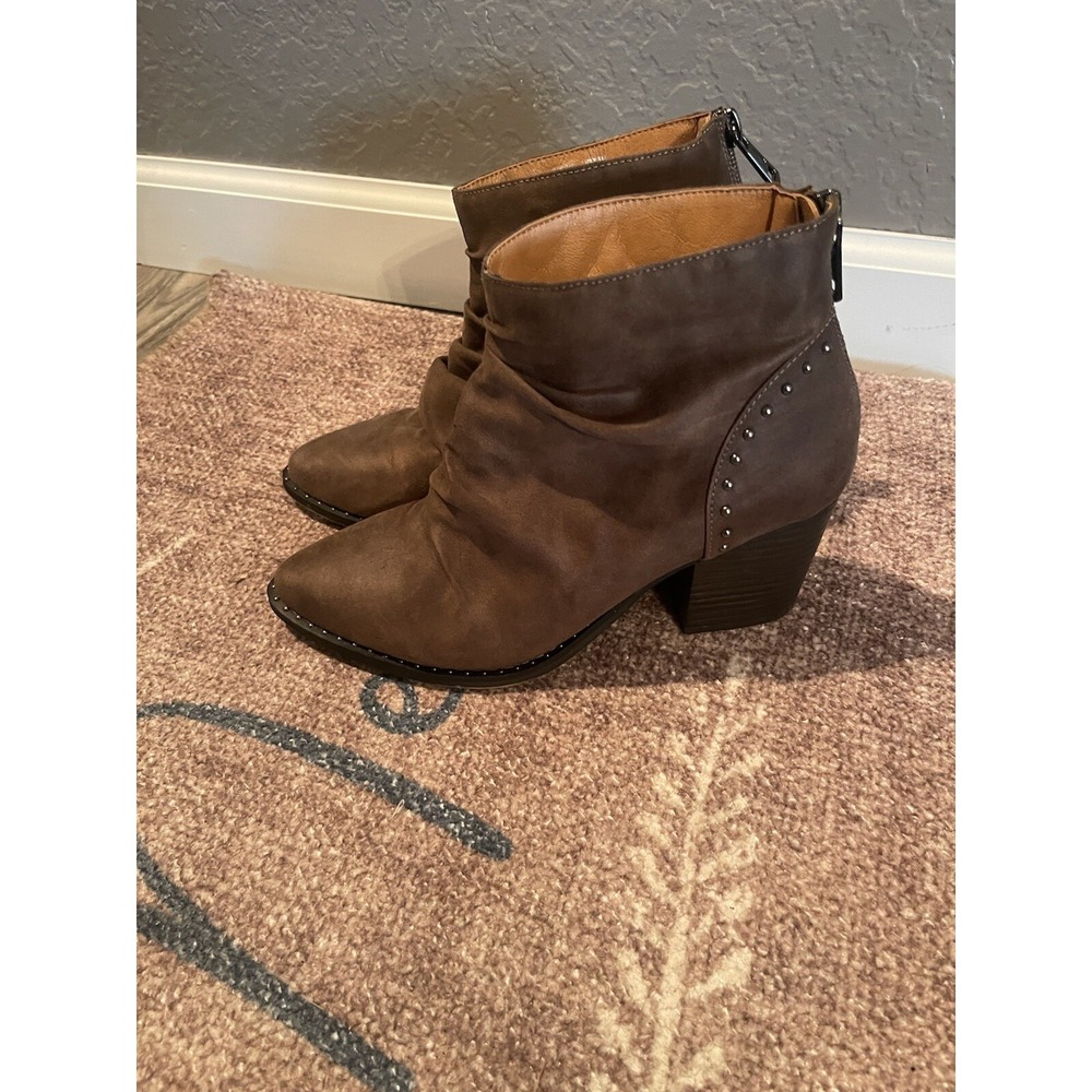 L4L Studded Slouchy Ankle Booties brown size 8